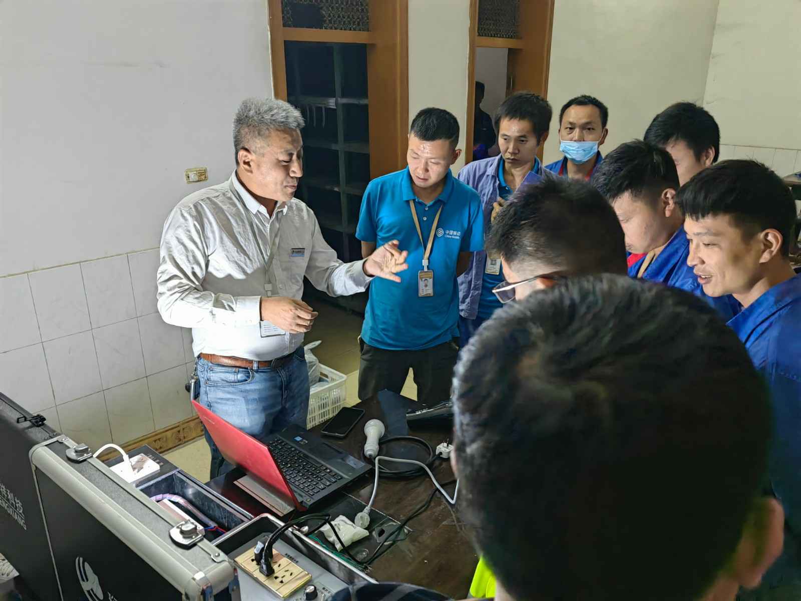 贵阳皓宇医疗健康咨询有限公司为中移铁通有限公司安全用电培训